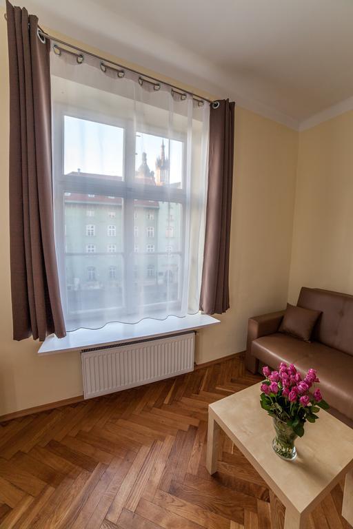 Apartment Place 4