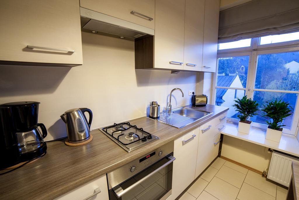 Apartment Place 4
