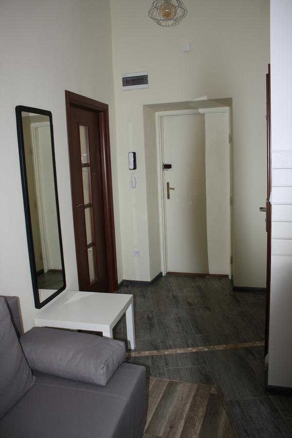 Place 4 Apartment